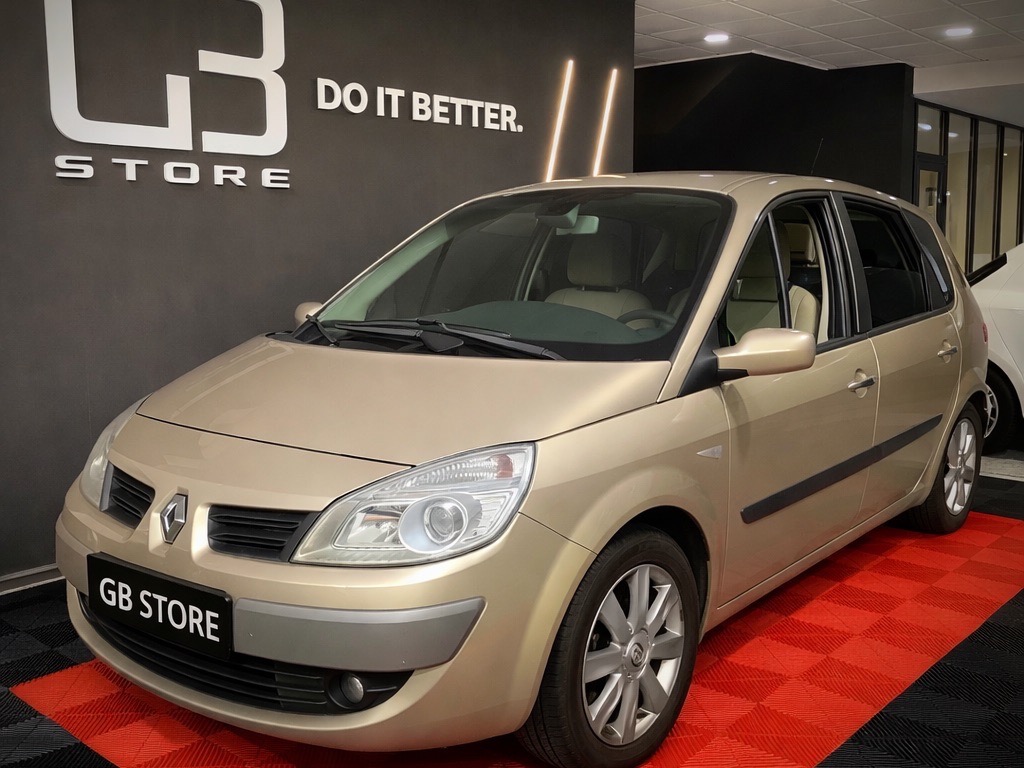 Foto exterior Renault Scénic Confort Dynamique 1.6 16V EU4