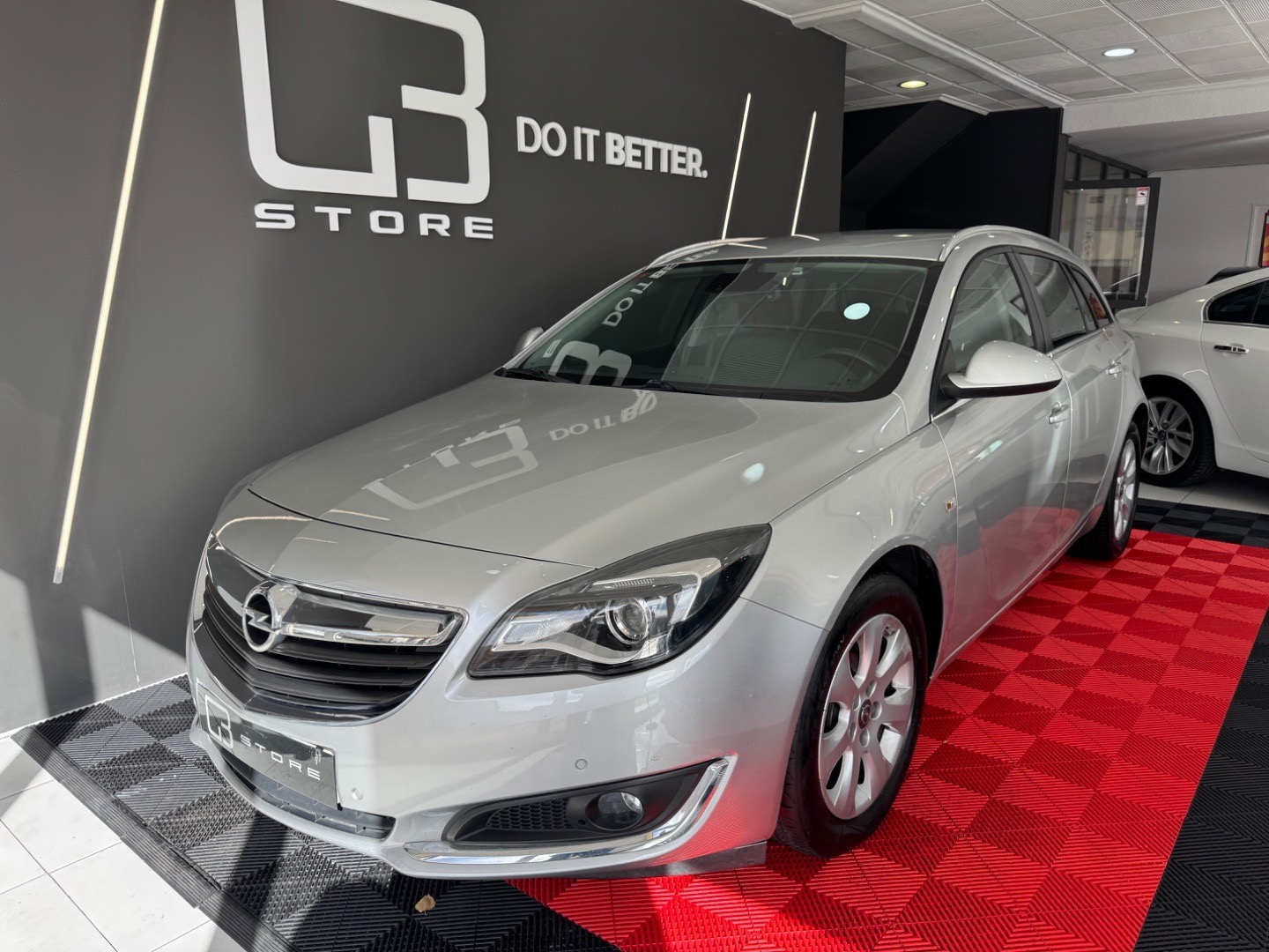 OPEL Insignia ST 1.6 CDTi 100kW ecoTEC D Selective